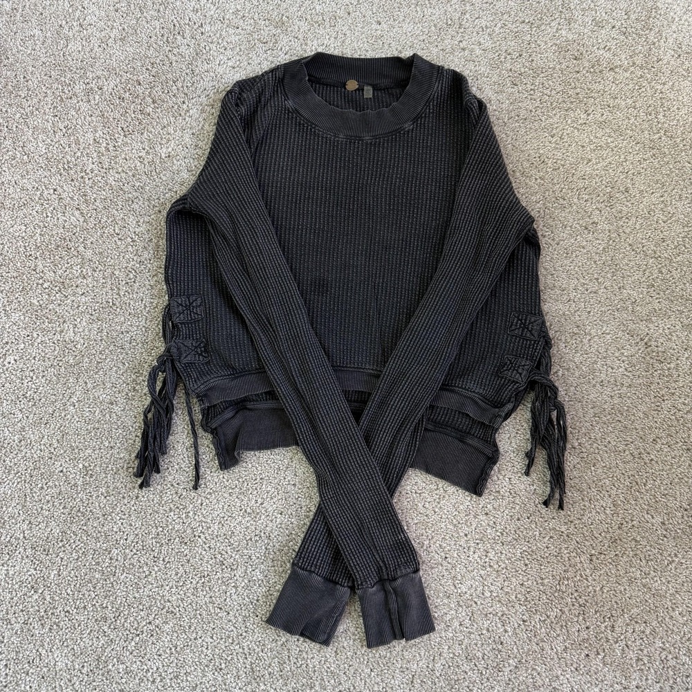 FP One Shirt Womens Medium Gray Waffle Knit Long Sleeve Tassel Lace Up
